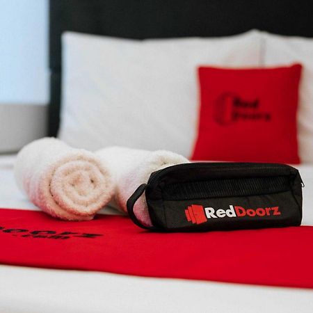 Reddoorz Near Mojokerto Train Station Hotel Ngoại thất bức ảnh
